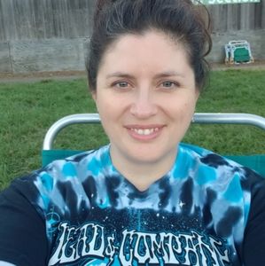 Meet your Posher, Jillian